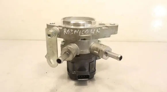 Lexus RX 330 - 350 - 400H Water pump 08101078
