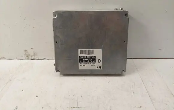 Toyota Corolla Verso AR10 Engine control unit/module MB1758007614 896610F090