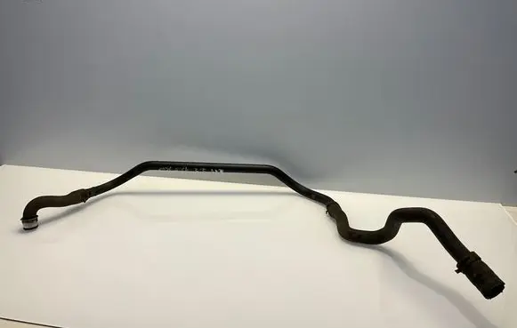 Mercedes-Benz E W211 Engine coolant pipe/hose A2115000472 2115000472