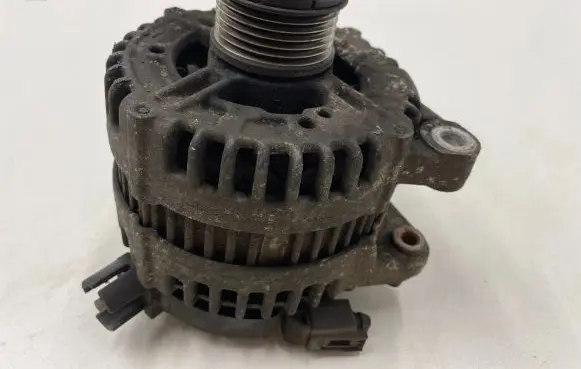 Land Rover Freelander 2 - LR2 Generator/alternator 6g9n10300yc