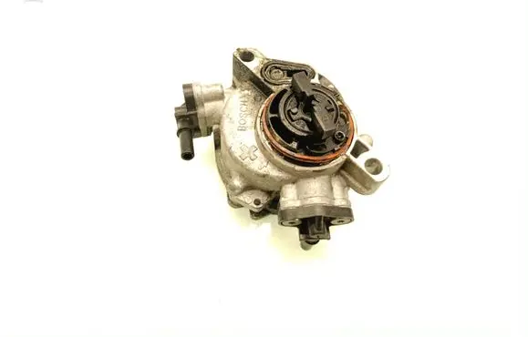 Peugeot 508 II Vacuum pump 9804021880