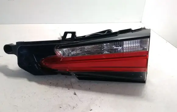 Lexus NX Tailgate rear/tail lights