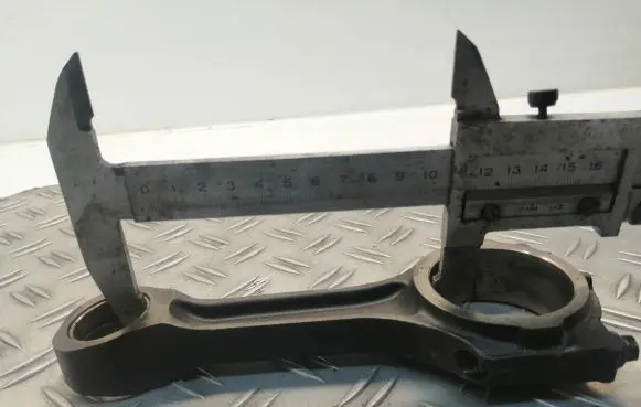 Ford Transit Connecting rod/conrod 