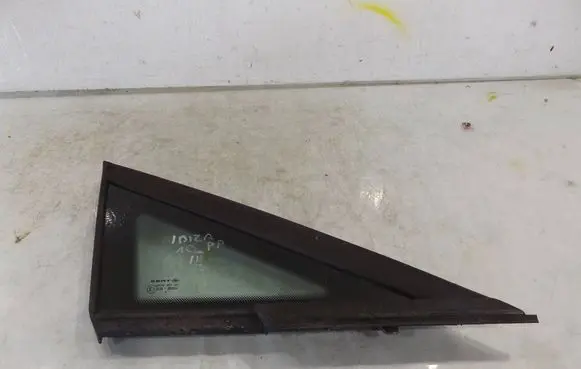 Seat Ibiza IV (6J,6P) Front door vent window glass four-door 