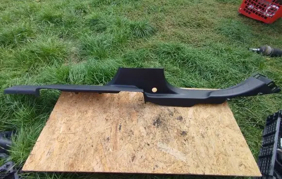 Renault Twingo III Front sill trim cover 769513112R MP6997 A4536806005