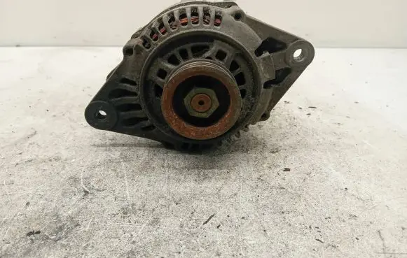 Mazda 121 Generator/alternator B3D118300 LR165A709