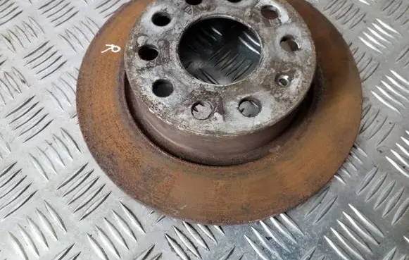 Audi A3 S3 A3 Sportback 8P Rear brake disc