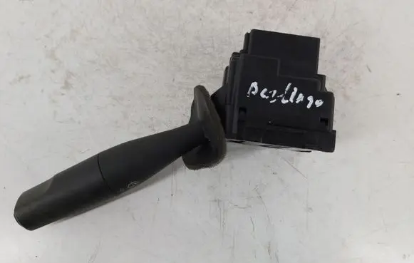 Citroen Berlingo Wiper switch 33779502 96049597ZL