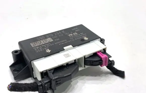 Skoda Octavia Mk3 (5E) Parking PDC control unit/module 5Q0919294K