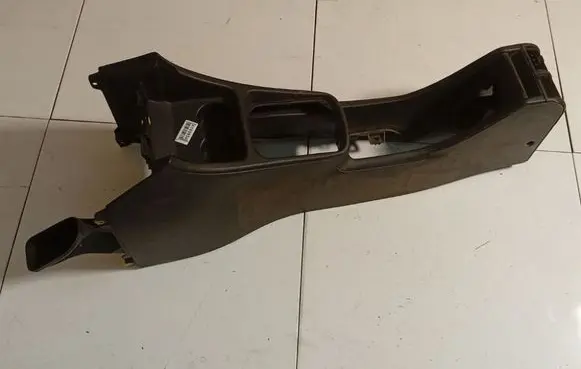 Opel Zafira A Center console 90590782