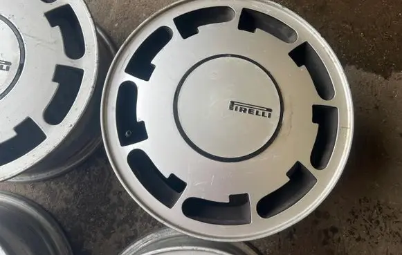 Volkswagen Golf I R14 alloy rim 