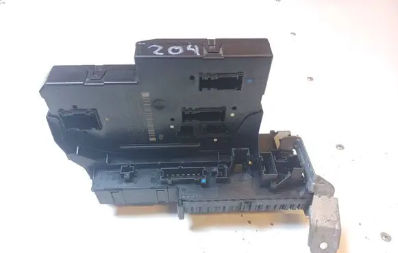 Mercedes-Benz C W204 SAM control unit A2049005601