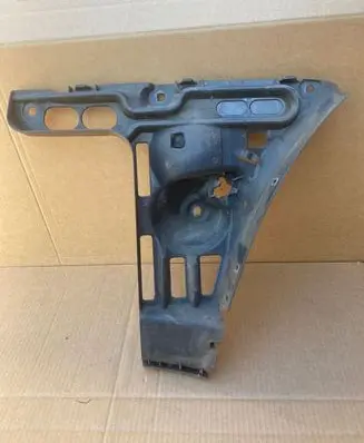 BMW M6 Bumper support mounting bracket corner 51127898294 7898294
