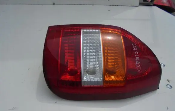 Opel Zafira A Rear/tail lights