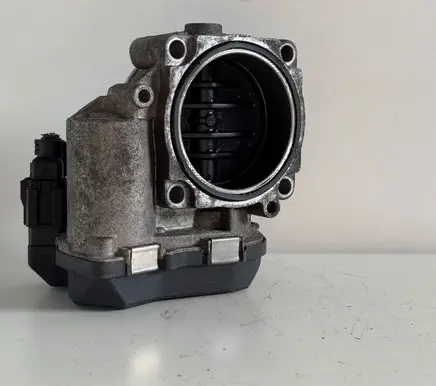 BMW 3 E90 E91 Throttle body valve A2C53115534 7561066 0320906326