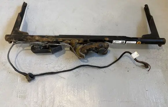 Volkswagen PASSAT B7 Tow bar set 321771 3AA803880E 321771600022