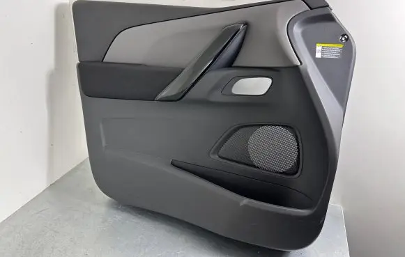 Citroen C4 SpaceTourer Front door card panel trim 98125295YC