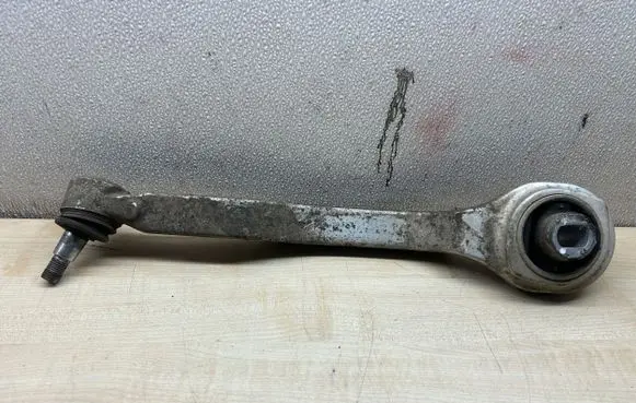 Mercedes-Benz E W211 Front lower control arm/wishbone 1338485
