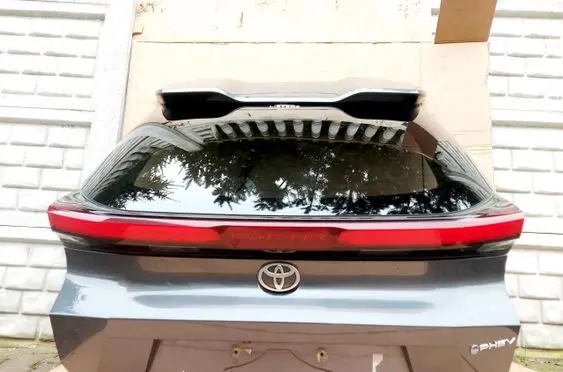 Toyota C-HR II Tailgate/trunk/boot lid CHR