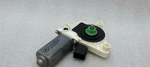 Mercedes-Benz E C207 W207 Front door window regulator motor A2078200442