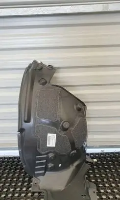 BMW 8 G14 Front wheel arch liner splash guards 7423771