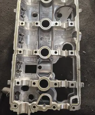 Audi A4 S4 B9 8W Rocker cam cover 06H103475K