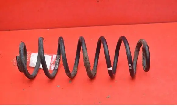 Volkswagen Golf Plus Rear coil spring 