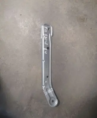 BMW 5 F10 F11 Other engine bay part 9182928