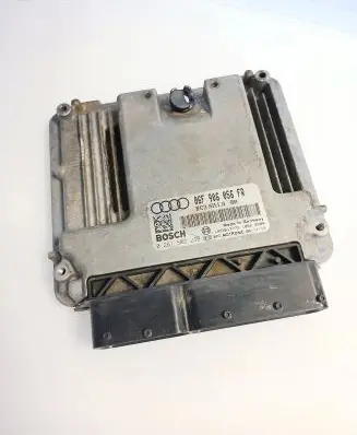 Skoda Octavia Mk2 (1Z) Engine control unit/module 06F906056FR 0261S02239 1039S17775