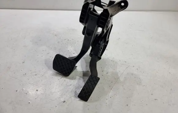 Audi A3 S3 8V Pedal assembly 5Q1723503H 5Q1723058BN