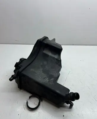 BMW 3 E90 E91 Coolant expansion tank/reservoir 7800291 10808611 7530079