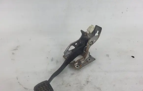 Brake pedal