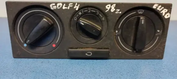 Volkswagen Golf IV Climate control unit 1J0819045F