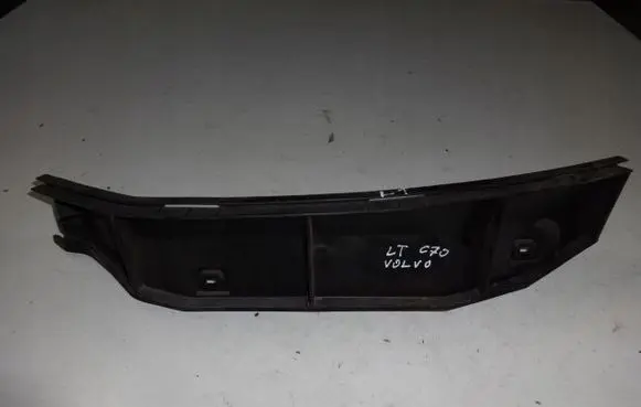 Volvo C70 Wiper trim 09466908