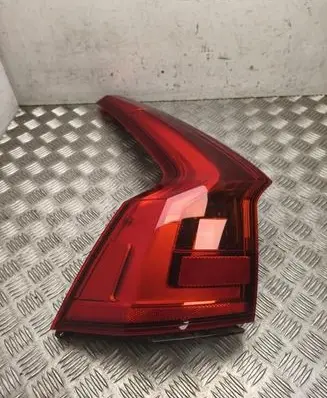Volvo S90, V90 Rear/tail lights 32293876