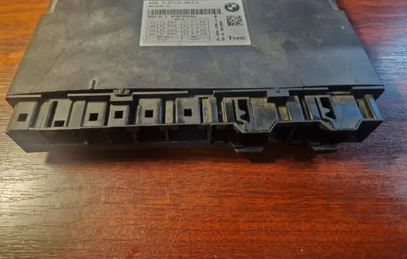 BMW 7 F01 F02 F03 F04 Seat control module 9221460