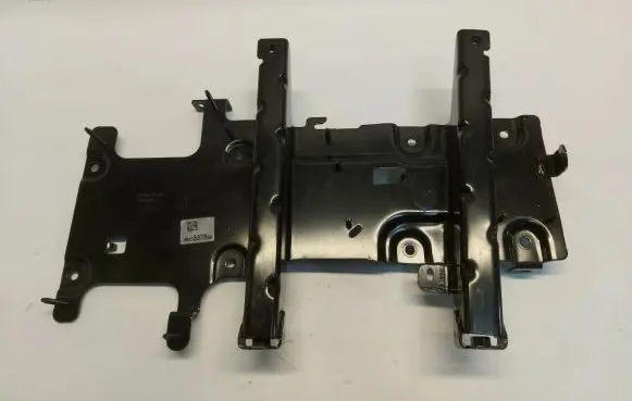 Opel Mokka B Radiator mount bracket 9841537880