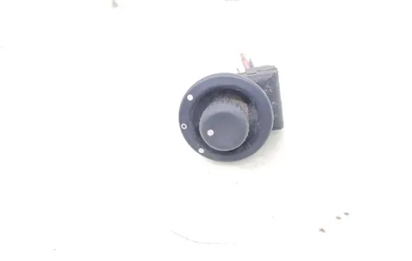 Renault Megane I Wing mirror switch 7700429992