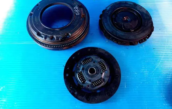Skoda Octavia Mk1 (1U) Clutch set kit 027105273 141862518302 1330823089