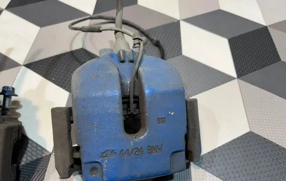 BMW X5 F15 Rear brake caliper