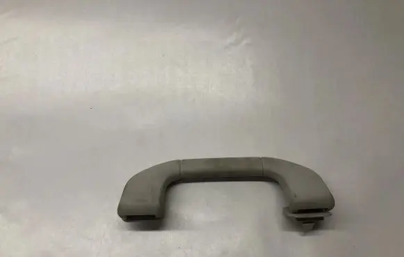 Mercedes-Benz C W204 Front interior roof grab handle A2048100051