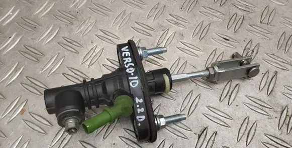 Toyota Verso Clutch master cylinder 3142002051