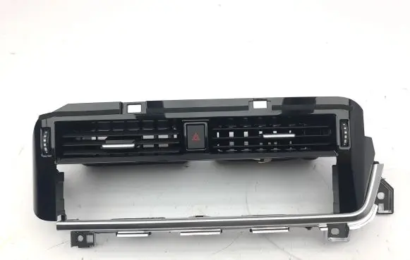 Nissan Qashqai J12 Dash center air vent grill 687516UA0A