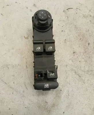 Alfa Romeo 159 Electric window control switch