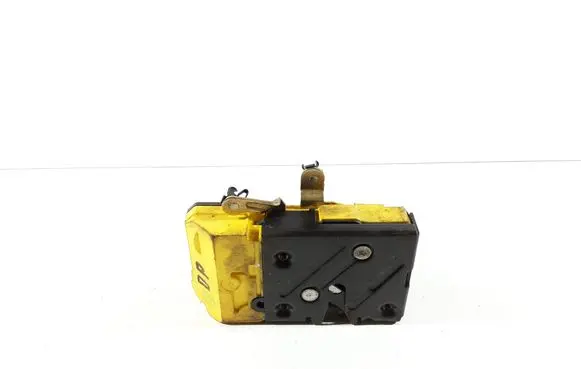 Volvo XC90 Front door lock 30699749