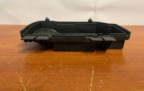 Mercedes-Benz E W213 Fuse box cover A2055400182