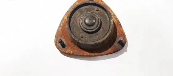 Subaru Legacy Coil spring mount 3z0016 3z-0016