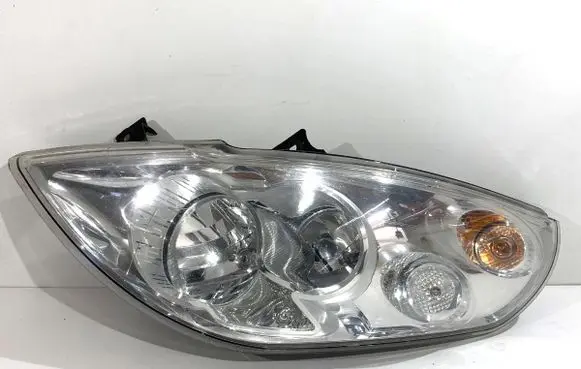 Renault Master III Headlight/headlamp 260600049R