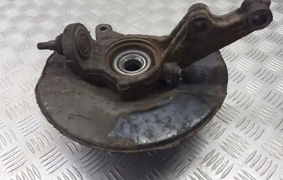 Honda FR-V Front wheel hub spindle knuckle