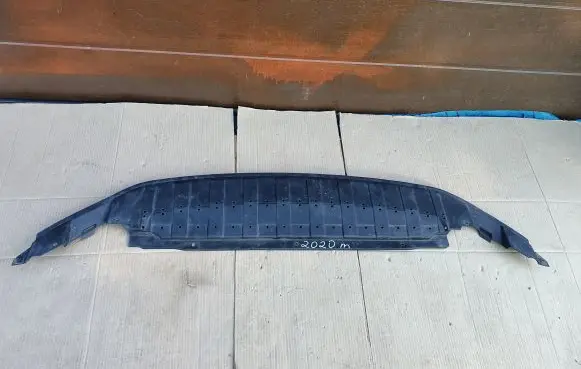 Skoda Kamiq Front bumper skid plate/under tray 658807061
